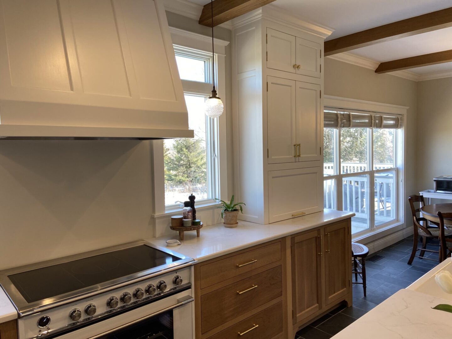 Quartersawn White Oak Custom Kitchen with Appliance Garage